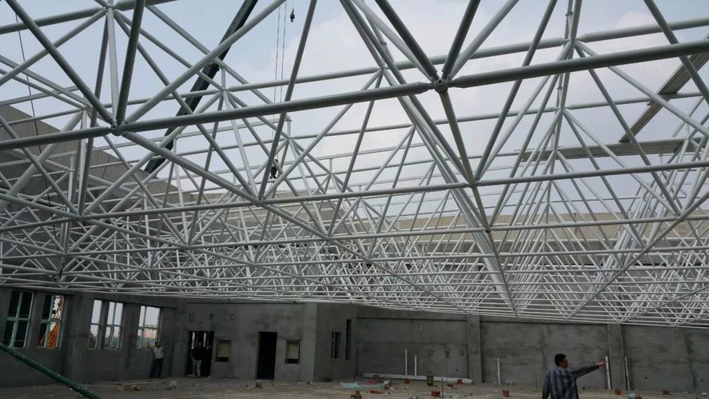 网架施工常用的加固方法 网架施工常用的加固方法